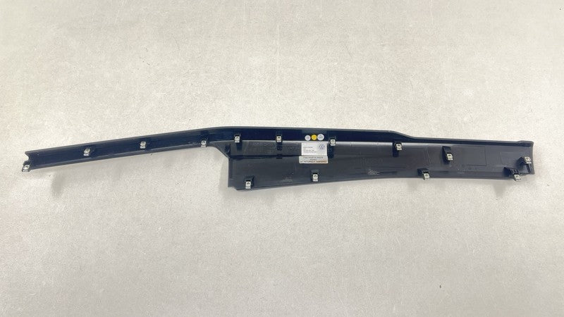 5H1-858-416-F-7KB / 5H1 858 416 F 7KB / 5H1858416F7KB 22-25 VOLKSWAGEN GOLF R INTERIOR CARBON FIBER TRIM SET W/ FRONT DO