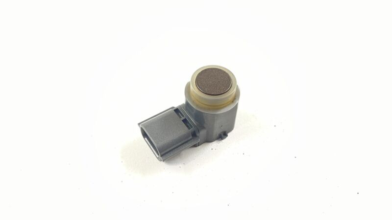 28438 4AM0B / 28438-4AM0B / 284384AM0B 14-15 INFINITI Q50 PDC PARKING PARK AID ASSIST DISTANCE SENSOR 28438 4AM0B OEM