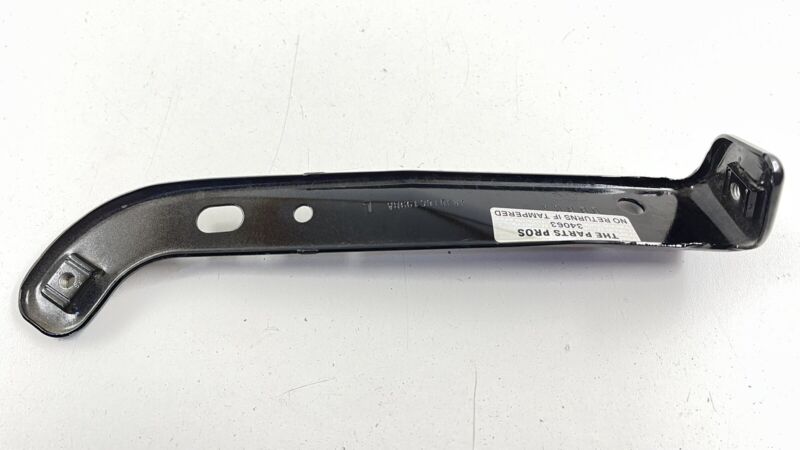 JR3B-16C199-BA / JR3B 16C199 BA / JR3B16C199BA 18-22 FORD MUSTANG GT DRIVER LEFT FRONT FENDER BRACKET SUPPORT MOUNT OEM