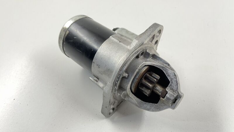 23300 AA710 15-21 SUBARU WRX FA20 2.0L A/T MOTOR ENGINE STARTER ASSEMBLY 23300 AA710 OEM