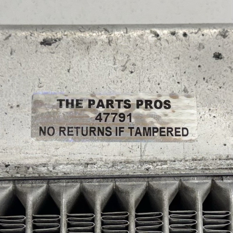 2 282 732 / 2282732 06-10 BMW M5 M6 E60 E63 E64 S85 Motor Engine Cooling Radiator 2282732 OEM