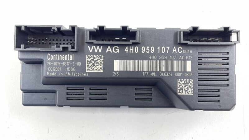 4H0 959 107 AC / 4H0959107AC 15-18 AUDI A8 S8 POWER TRUNK CONTROL MODULE 4H0 959 107 AC OEM