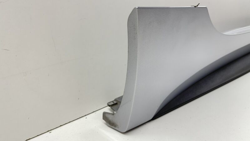 8W8.853.860.A / 8W8 853 860 A / 8W8853860A 18-23 AUDI A5 S5 PASSENGER RIGHT SIDE SKIRT ROCKER PANEL TRIM 8W8853860A OEM