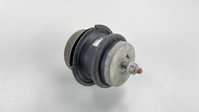Does Not Apply 14-20 INFINITI Q50 Q60 RWD FRONT ENGINE SUPPORT MOUNT BRACKET INSULATOR OEM