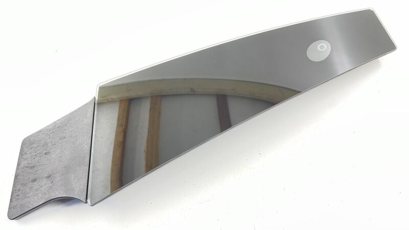 1069104-00-D / 1069104 00 D / 106910400D 17-20 TESLA MODEL S PASSENGER RIGHT B PILLAR GLASS CAMERA TRIM 1092307-00-E OEM