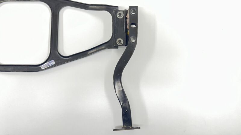 3W0 199 053 A / 3W0.199.053.A / 3W0199053A 13-18 BENTLEY FLYING SPUR FRONT ENGINE PLATE CROSSMEMBER IMPACT SUPPORT BAR O