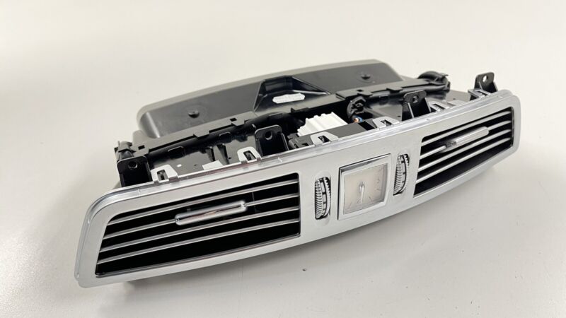 2218300954 / A2218300954 / A 221 830 09 54 0954 07-13 MERCEDES W221 S CLASS CENTER DASH AC AIR VENT GRILLE CLOCK 2218300