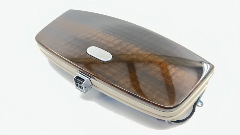 3W5 881 268 B / 3W5881268B 13-18 BENTLEY FLYING SPUR LEFT FRONT SEAT FOLDING PICNIC TABLE TRAY MIRROR OEM
