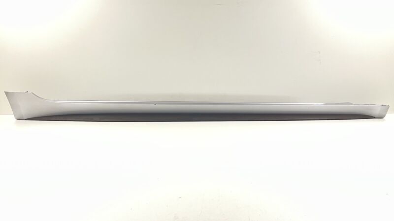 8W8.853.860.A / 8W8 853 860 A / 8W8853860A 18-23 AUDI A5 S5 PASSENGER RIGHT SIDE SKIRT ROCKER PANEL TRIM 8W8853860A OEM