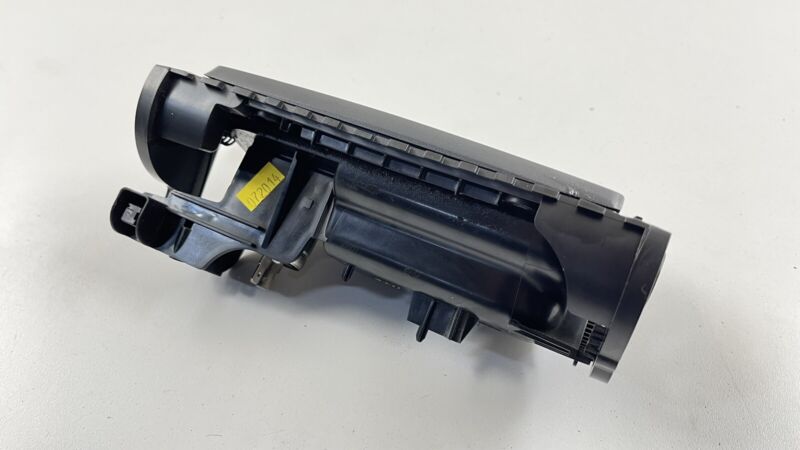 2376201 2017 ACURA MDX FRONT CENTER CONSOLE STORAGE COMPARTMENT POWER OUTLET TRAY OEM