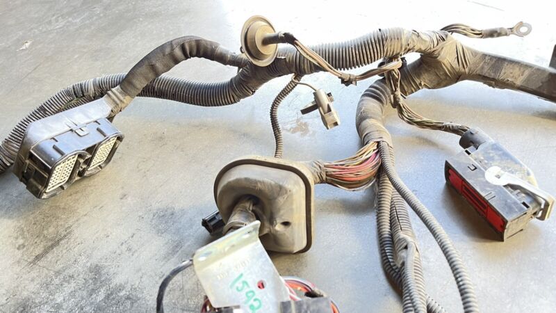 P68034597AE / 68034597AE 2009 DODGE RAM 2500 6.7L ENGINE BAY WIRING WIRE HARNESS CABLE 68034597AE OEM