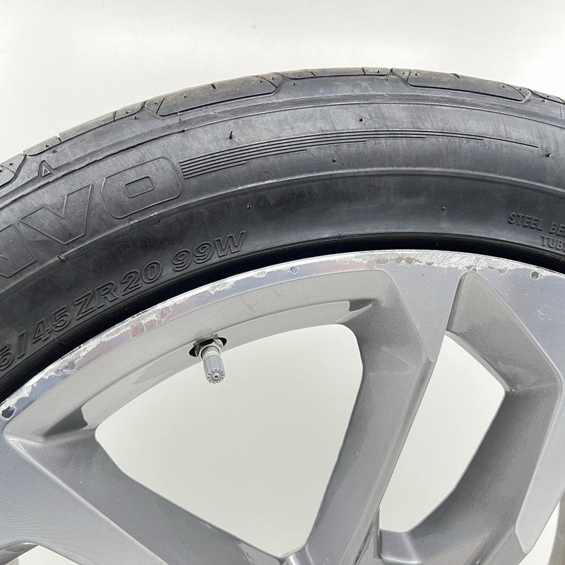 23267380 2017 CAMARO SS 50TH ANNIVERSARY FRONT WHEEL RIM W/ TIRE 20x8.5 +25 OFFSET OEM