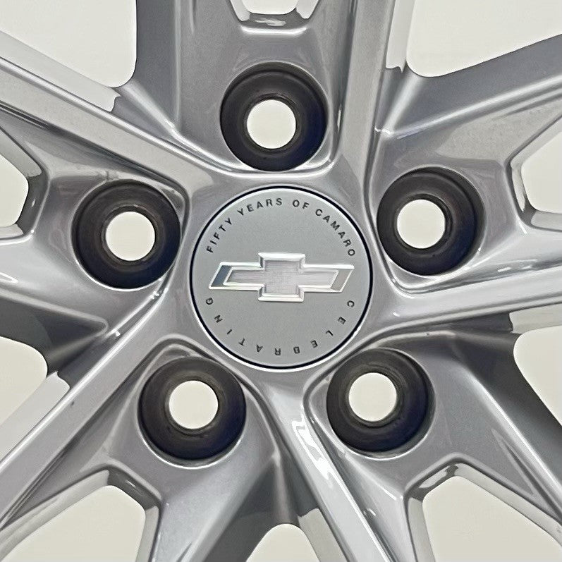 23267380 2017 CAMARO SS 50TH ANNIVERSARY FRONT WHEEL RIM W/ TIRE 20x8.5 +25 OFFSET OEM