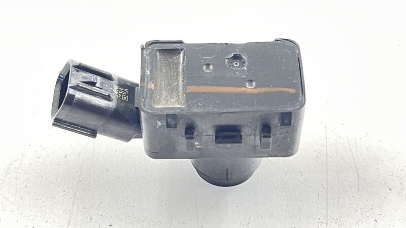 89341-48040 / 89341 48040 / 8934148040 16-19 LEXUS RX350 FRONT BUMPER OUTER PDC PARKING SENSOR 89341-48040 OEM