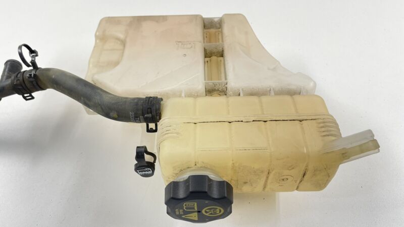 22948113 16-22 CHEVROLET CAMARO SS OVERFLOW COOLANT RESERVOIR TANK BOTTLE 22948113 OEM