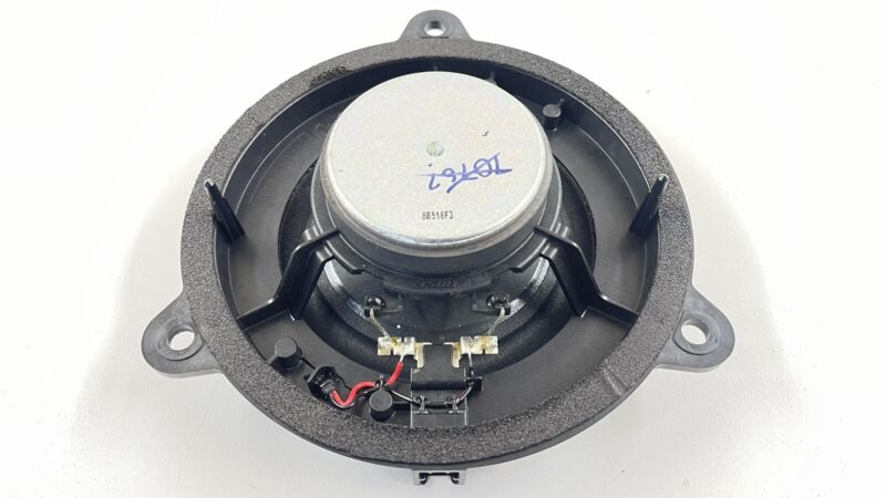 281E5 6HE2B 14-22 INFINITI Q50 LEFT OR RIGHT REAR DOOR SPEAKER BOSE 281E5 6HE2B OEM