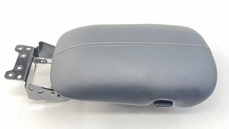 2024 FORD MUSTANG GT CENTER CONSOLE ARMREST ARM REST COVER LID OEM