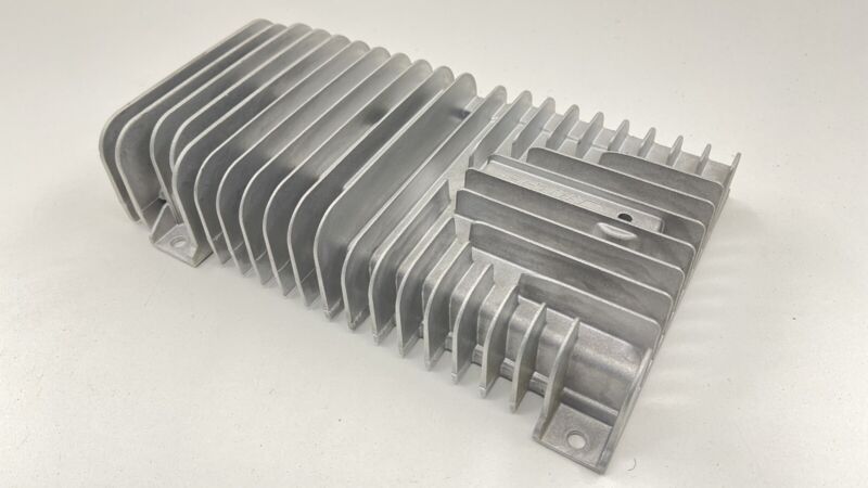 28061 4HK3A / 28061-4HK3A / 280614HK3A 16-18 INFINITI Q50 BOSE AMPLIFIER AMP AUDIO SOUND SYSTEM 28061 4HK3A OEM