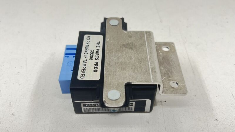 4W0 909 057 / 4W0909057 13-18 BENTLEY FLYING SPUR BOTTLE COOLER ECU CONTROL MODULE 4W0 909 057 OEM