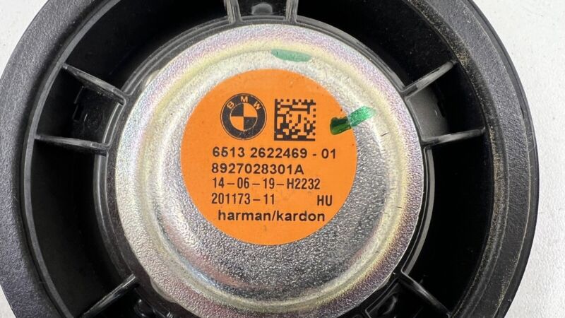 2622469 20-23 TOYOTA SUPRA LEFT OR RIGHT FRONT DOOR SPEAKER HARMAN KARDON 2622469 OEM