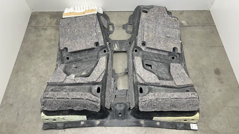 74902-6GP0A / 74902 6GP0A / 749026GP0A 22-25 NISSAN Z INTERIOR FLOOR BODY CARPET 74902-6GP0A OEM
