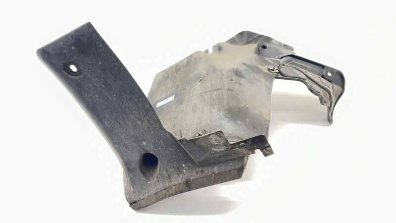 987.504.574.01 / 987 504 574 01 / 98750457401 05-12 PORSCHE BOXSTER 987 RIGHT REAR WHEEL ARCH SPLASH GUARD W/ MUD FLAP O