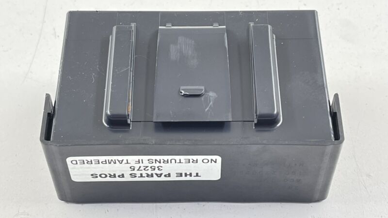 38330-T2A-A012 / 38330 T2A A012 / 38330T2AA012 14-20 ACURA MDX SEAT SUB RELAY CONTROL MODULE BOX 38330-T2A-A012 OEM