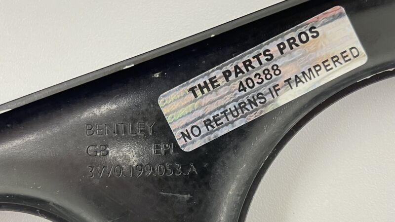 3W0 199 053 A / 3W0.199.053.A / 3W0199053A 13-18 BENTLEY FLYING SPUR FRONT ENGINE PLATE CROSSMEMBER IMPACT SUPPORT BAR O