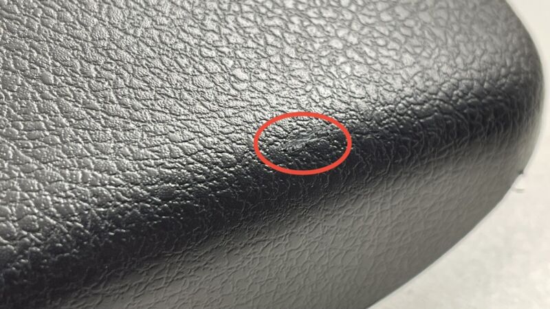 22-23 SUBARU WRX CENTER CONSOLE ARMREST ARM REST COVER LID LEATHER BLACK OEM