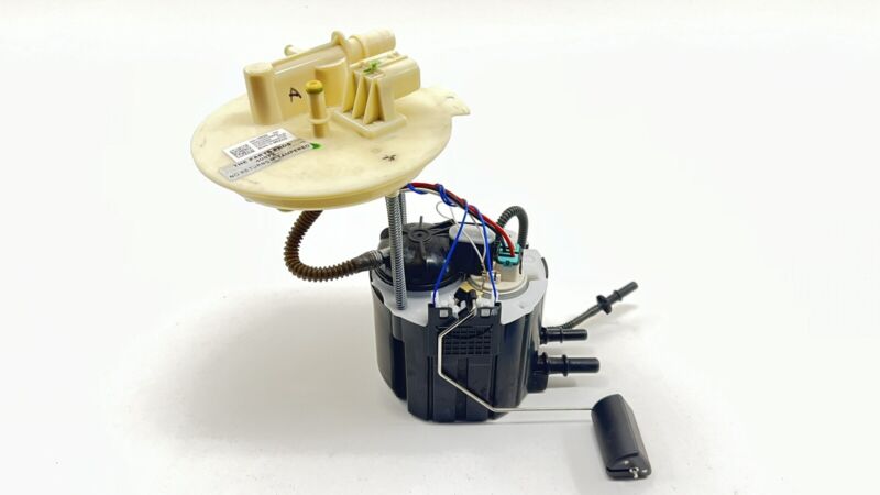 8561 7033 / 85617033 22-24 CADILLAC CT4 V BLACKWING GAS TANK FUEL PUMP SENDING UNIT 85617033 OEM