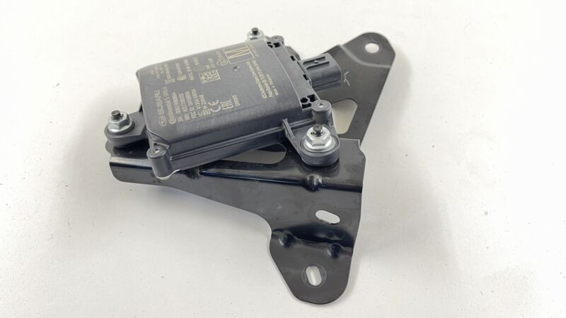87611CC000 / 87611 CC000 / 87611-CC000 2022 SUBARU BRZ RIGHT REAR BLIND SPOT RADAR MONITOR SENSOR MODULE 87611CC000 OEM