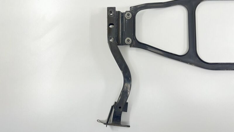 3W0 199 053 A / 3W0.199.053.A / 3W0199053A 13-18 BENTLEY FLYING SPUR FRONT ENGINE PLATE CROSSMEMBER IMPACT SUPPORT BAR O