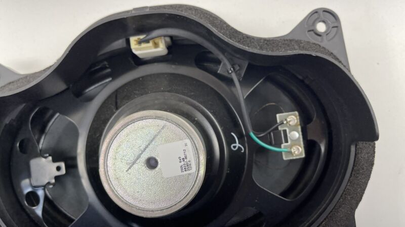 8536-AB / 8536 AB / 8536AB 07-17 LEXUS LS460 LEFT OR RIGHT FRONT DOOR SPEAKER MARK LEVINSON 861600WG10 OEM