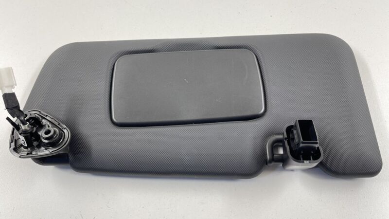 22-23 SUBARU WRX PASSENGER RIGHT FRONT SUNVISOR SUN VISOR SHADE BLACK OEM