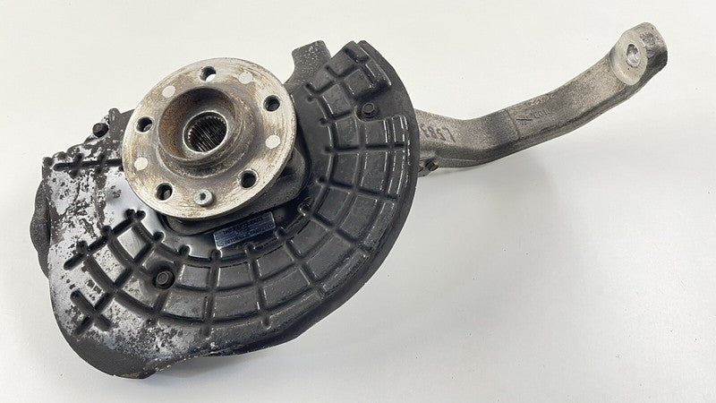 670003576 14-23 MASERATI GHIBLI AWD DRIVER LEFT FRONT SPINDLE KNUCKLE HUB BEARING OEM