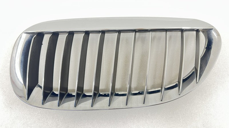 7 077 935 / 7077935 06-10 BMW M6 E63 E64 LEFT & RIGHT FRONT UPPER BUMPER KIDNEY GRILL TRIM PAIR OEM
