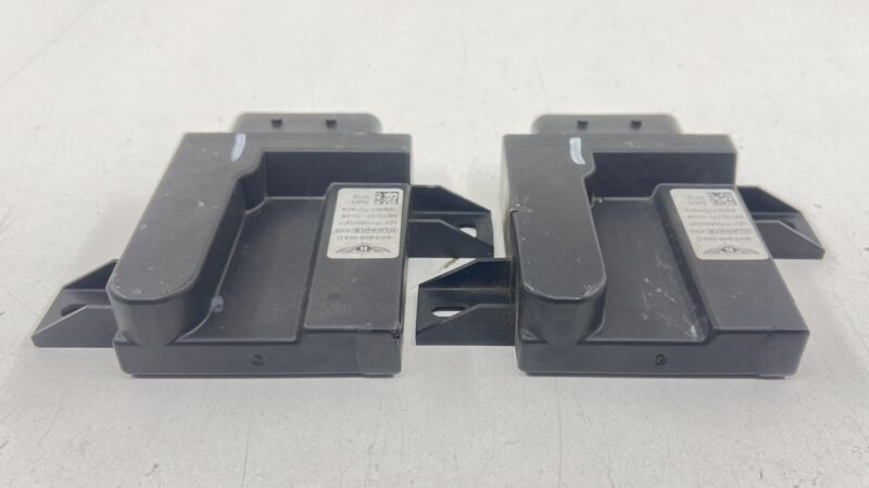 3W3 906 093 C / 3W3906093C 13-18 BENTLEY FLYING SPUR GAS FUEL PUMP CONTROL MODULE PAIR 3W3 906 093 C OEM