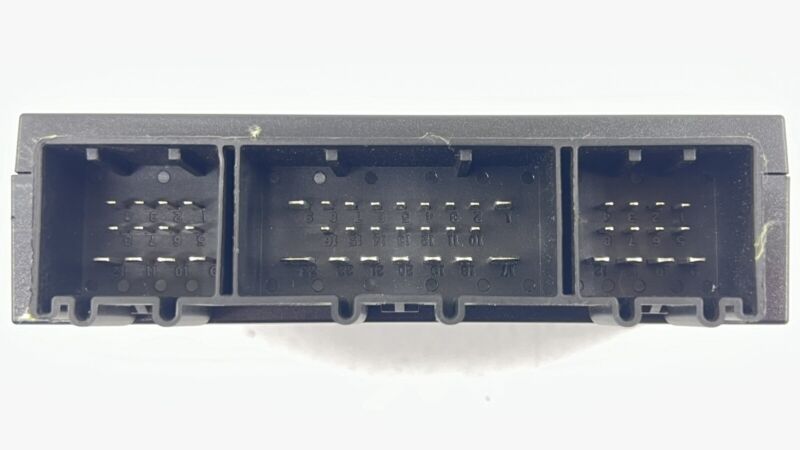 3D0 959 933 Q / 3D0959933Q 13-18 BENTLEY FLYING SPUR CENTRAL COMFORT COMPUTER MODULE 3D0 959 933 Q OEM