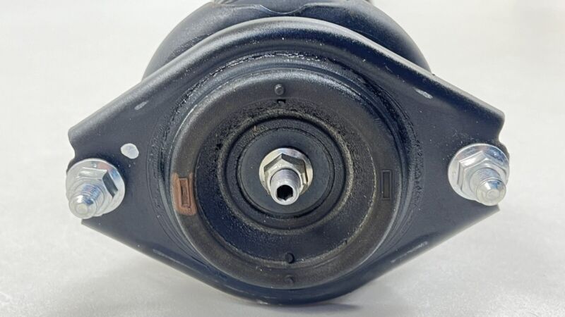 20365CC010 22-25 TOYOTA GR86 LEFT OR RIGHT REAR SHOCK STRUT SPRING ABSORBER 20365CC010 OEM
