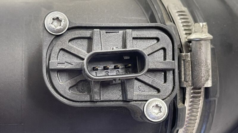 7843289 16-19 BMW M6 AIR CLEANER BOX AIR FILTER INTAKE BOX ASSEMBLY PAIR OEM