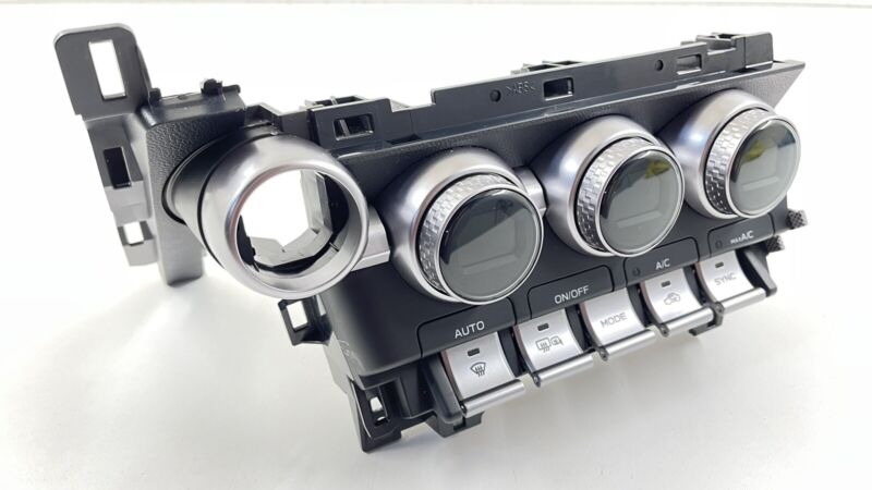 72311CC030 / 72311 CC030 22-23 TOYOTA GR86 HVAC AC AIR TEMPERATURE CLIMATE CONTROL SWITCH 72311CC030 OEM