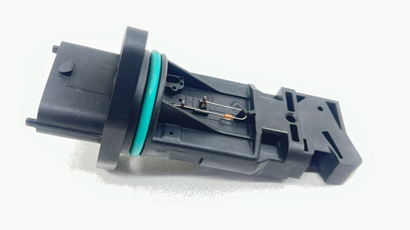 F00C2G2063 05-08 PORSCHE BOXSTER CAYMAN 987 MAF SENSOR MASS AIR FLOW SENSOR METER OEM