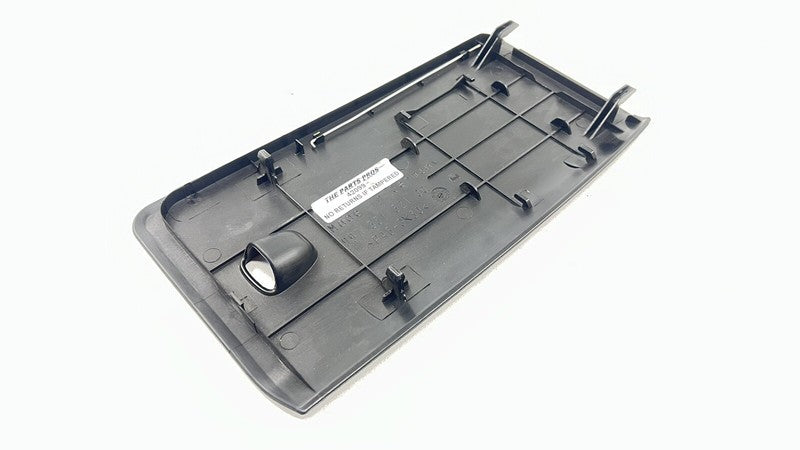 997 551 621 00 / 99755162100 05-12 PORSCHE BOXSTER CAYMAN 987 KICK PANEL FUSE BOX COVER TRIM 99755162100 OEM