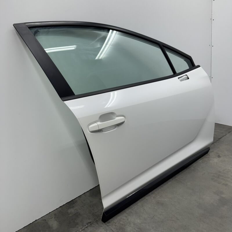 Does not apply 24-25 SUBARU CROSSTREK PASSENGER RIGHT FRONT DOOR SHELL COMPLETE WHITE OEM