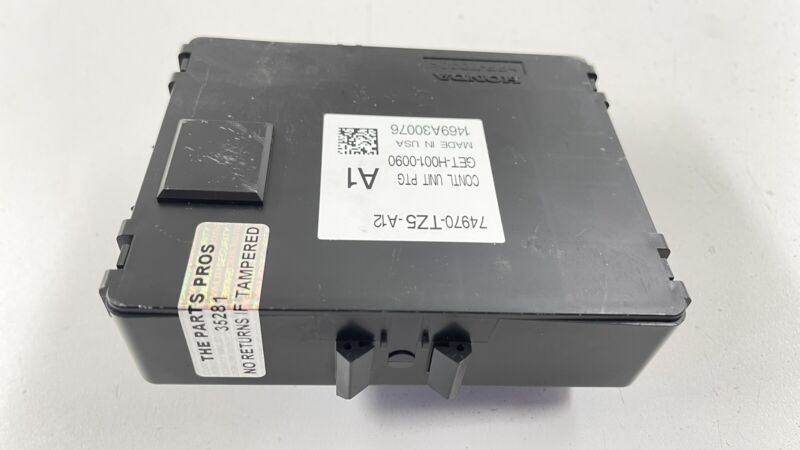 74970-TZ5-A12 / 74970 TZ5 A12 / 74970TZ5A12 17-20 ACURA MDX POWER LIFTGATE TAILGATE CONTROL MODULE 74970-TZ5-A12 OEM