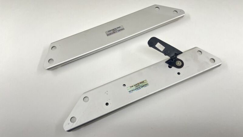 6G33-108A75-AB / 6G33 108A75 AB / 6G33108A75AB 07-17 ASTON MARTIN VANTAGE FRONT STRUT TOWER BRACE BRACKET SUPPORT MOUNT
