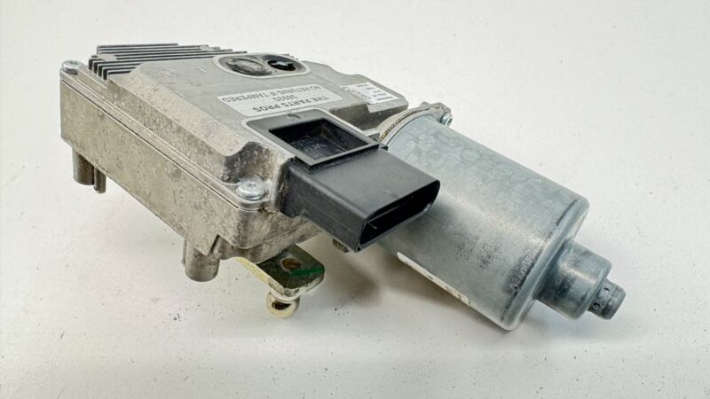 W000025984 13-18 BENTLEY FLYING SPUR GTC GT WINDSHIELD WIPER MOTOR W000025984 OEM