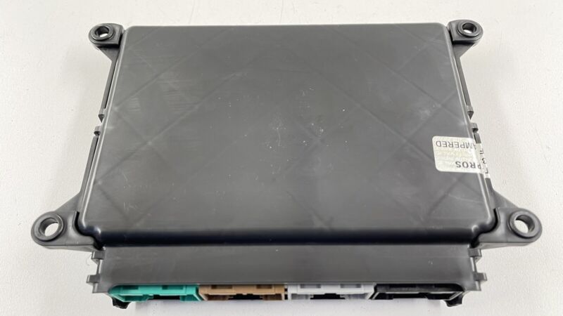 1034215-00-A / 1034215 00 A / 103421500A 12-20 TESLA MODEL S HVAC HEATER CORE THERMAL CONTROLLER MODULE 1034215-00-A OEM