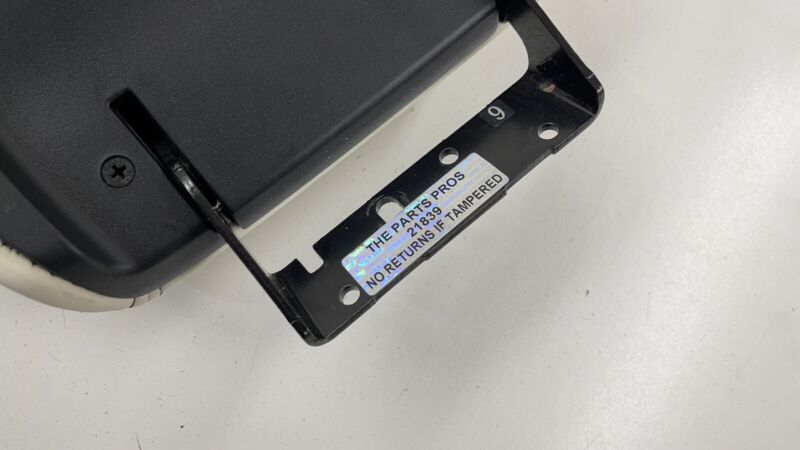 16-24 INFINITI Q50 Q60 CENTER CONSOLE ARMREST ARM REST COVER LID OEM