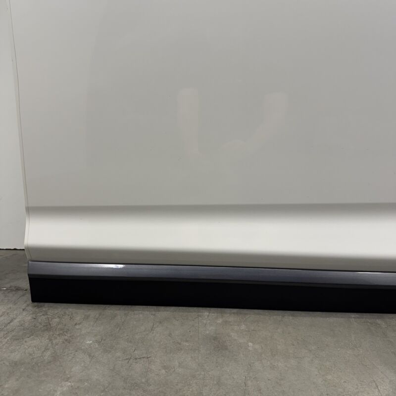 Does not apply 24-25 SUBARU CROSSTREK PASSENGER RIGHT FRONT DOOR SHELL COMPLETE WHITE OEM